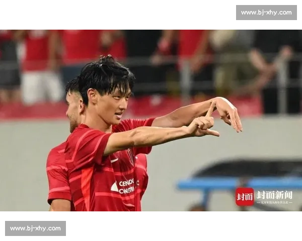 成都亚冠首秀 3-0 横扫曼谷联！费利佩双响杨明洋破历史，罗慕洛替补造两球